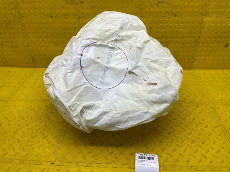 Подушка безопасности Mitsubishi Outlander 2021 7030A695XA GF2W 4B12 DB2762