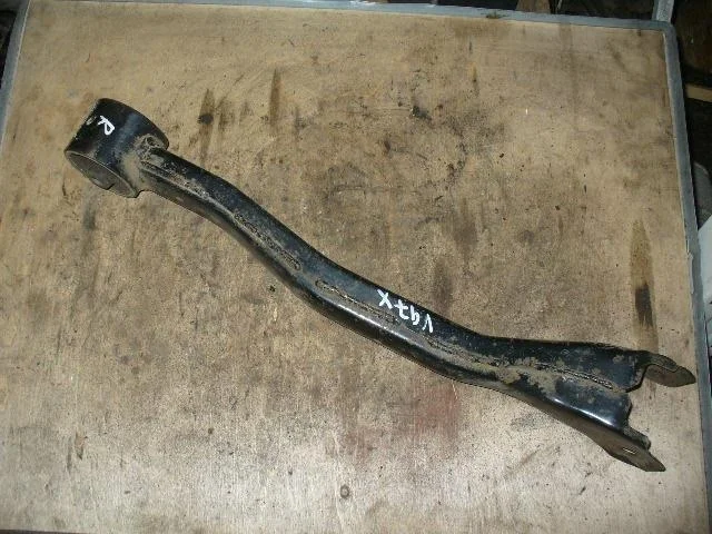 Б.у. рычаг продольный MITSUBISHI PAJERO V97W MITSUBISHI PAJERO V97W