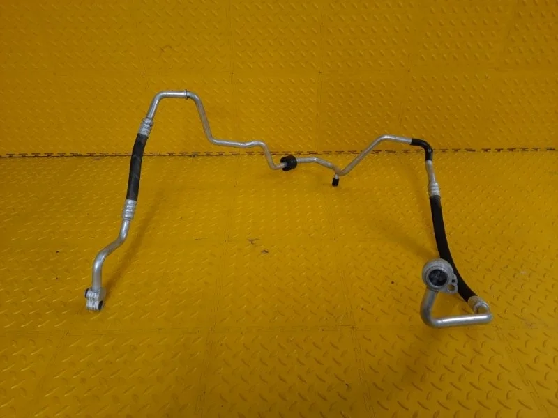 Шланг кондиционера, трубка Volkswagen POLO 2017 6RU820743C 6C1 CWVA