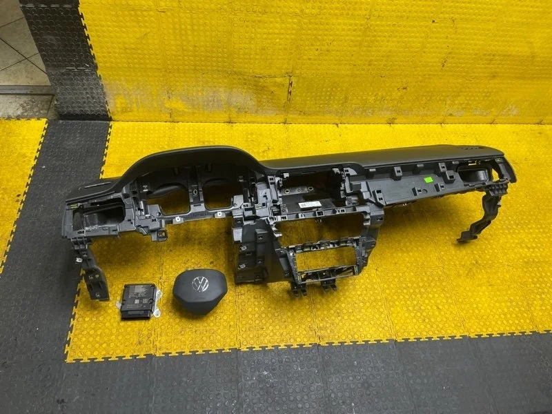 Комплект безопасности Volkswagen Polo 2021 6N5857003A9B9 CK4 CWVA