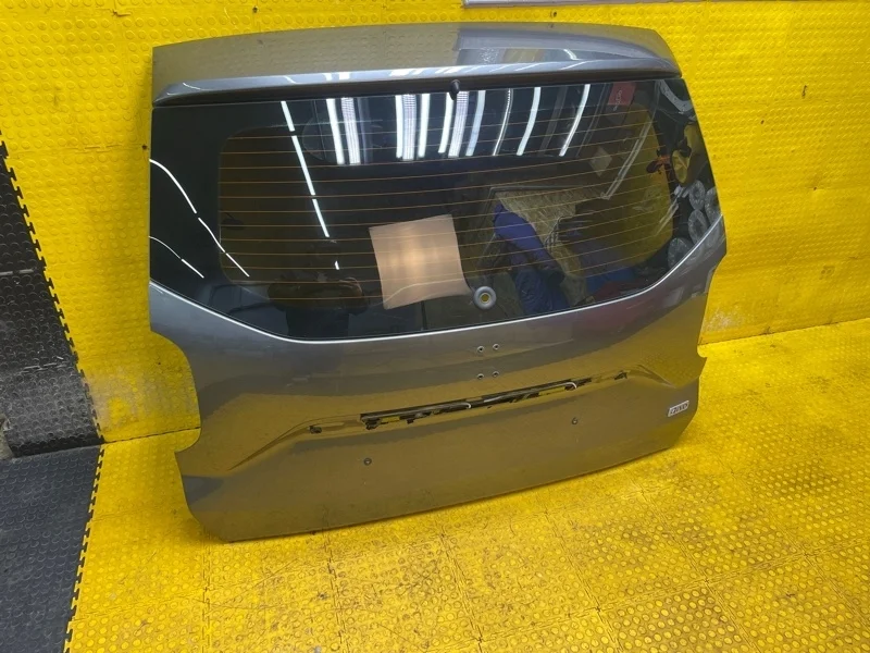 Крышка багажника (Дверь багажника) Renault Duster 2021 901001812R HJD H5HA460D