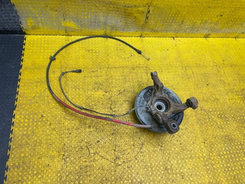 Кулак поворотный Renault Duster 2021 430188668R HJD H5HA460D, задний правый