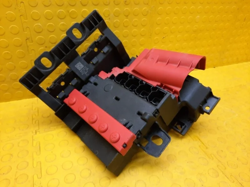 Блок предохранителей Bmw X3 2018 61146841702 G01 B57D30A 56295359