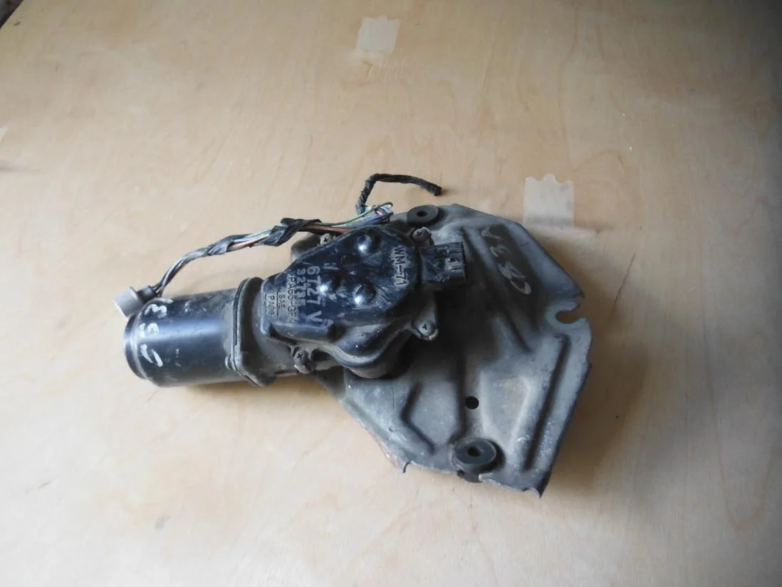 Б.у. мотор дворников MITSUBISHI LANCER CS3A MITSUBISHI LANCER CS3A