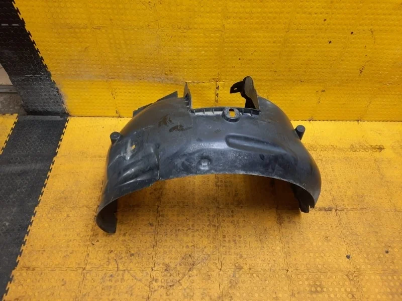 Подкрылок Renault Arkana 2019 638416377R JC H5HA, передний левый