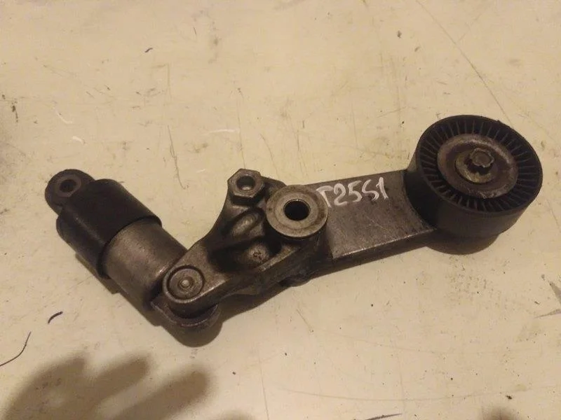 Б.у. натяжитель приводного ремня TOYOTA AVENSIS ZZT251 TOYOTA AVENSIS ZZT251