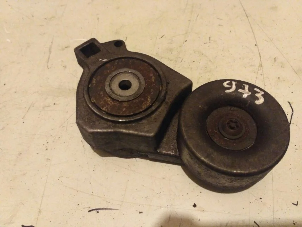 Б.у. натяжитель приводного ремня MITSUBISHI PAJERO V97W MITSUBISHI PAJERO V97W