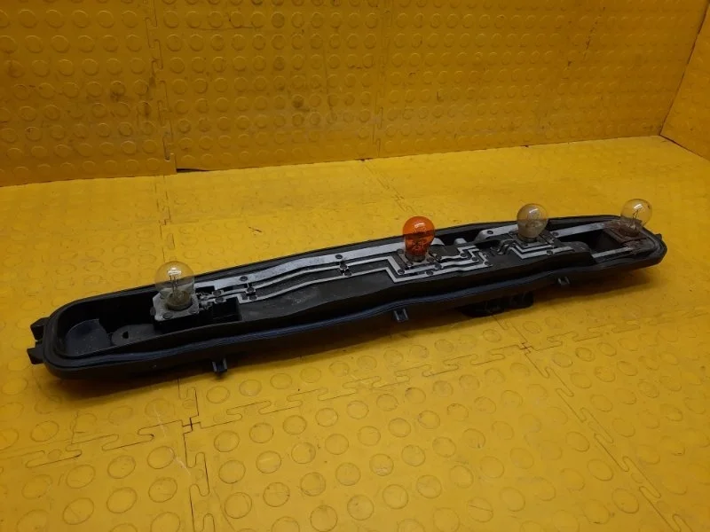 Плата заднего фонаря Ford Transit 2020 1870425 TTG, правая