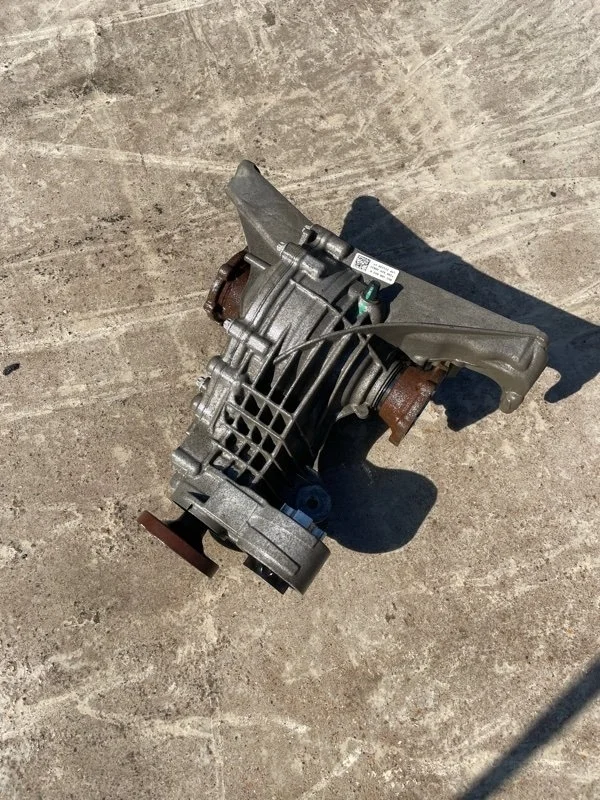 Редуктор Audi Q8 2021 0G2500043B 4MN CVMD