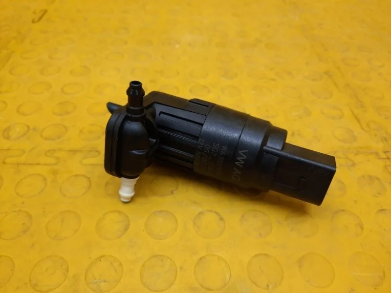 Насос омывателя Volkswagen Tiguan 2019 1K6955651 AD1 DFH, задний