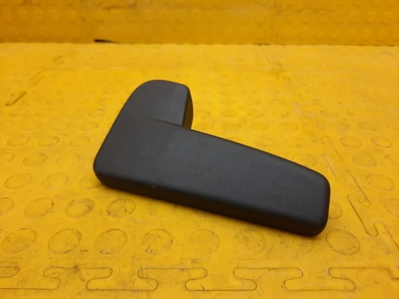 Ручка открывания капота Volkswagen Tiguan 2019 6R182353382V AD1 DFH