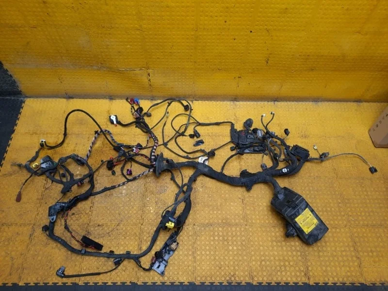 Проводка моторного отсека Volkswagen Tiguan 2019 5NA971072 AD1 DFH