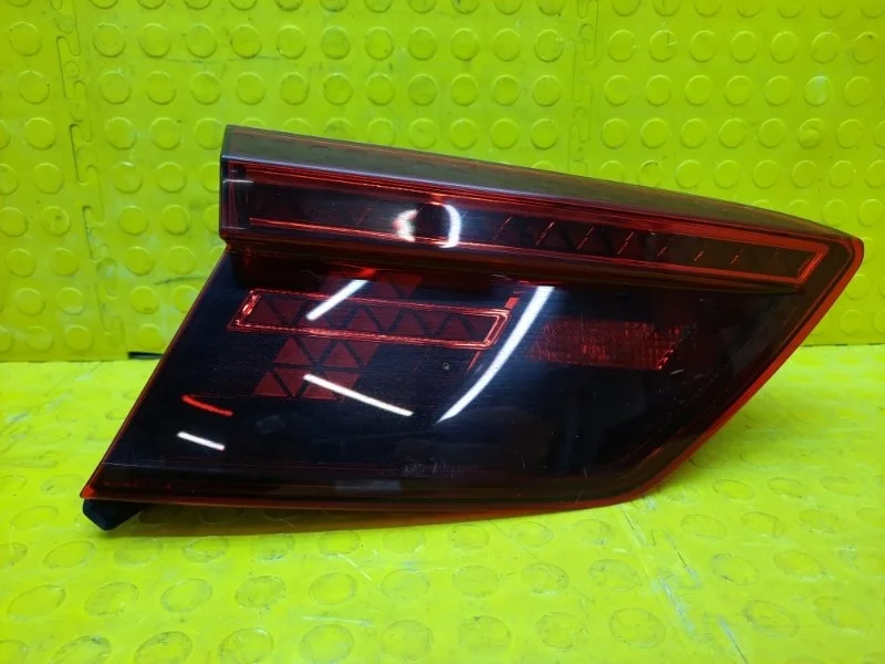 Фонарь Volkswagen Tiguan 2019 5NA945307D AD1 DFH, задний левый