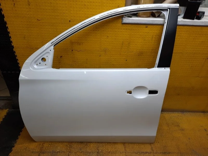 Дверь Mitsubishi Pajero sport 2019 5700B851 KS1W 4N15, передняя левая