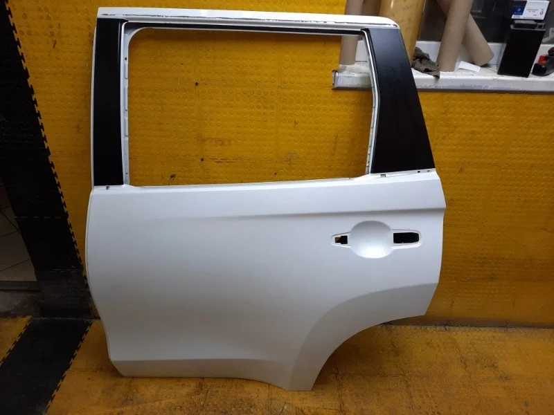 Дверь Mitsubishi Pajero sport 2019 5730B881 KS1W 4N15, задняя левая