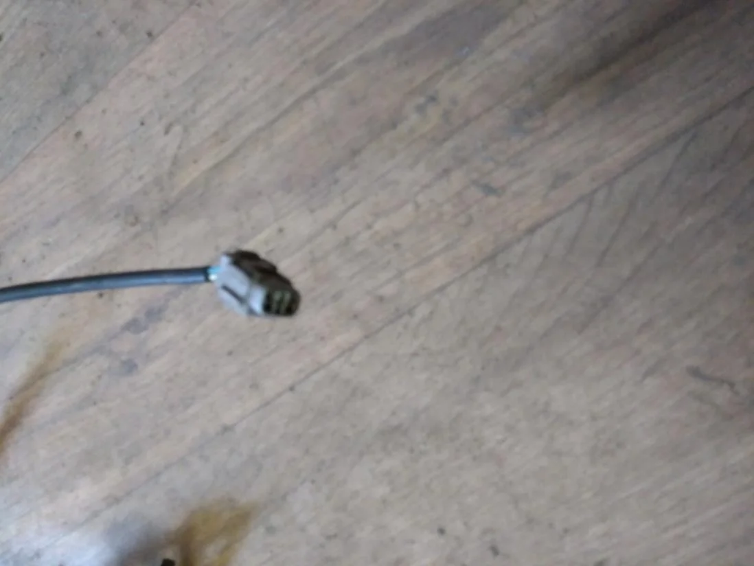 Б.у. датчик abs TOYOTA CAMRY V30 ACV30 TOYOTA CAMRY V30 ACV30