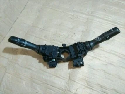 Б.у. подрулевой переключатель TOYOTA CAMRY V40 ACV40 TOYOTA CAMRY V40 ACV40