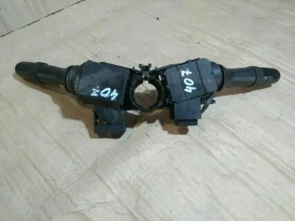 Б.у. подрулевой переключатель TOYOTA CAMRY V40 ACV40 TOYOTA CAMRY V40 ACV40