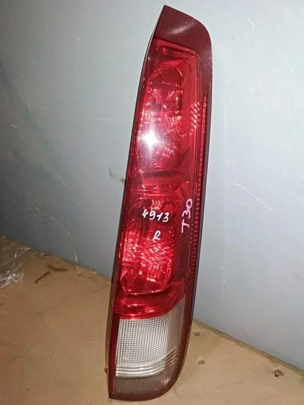 Б.у. фонарь наружный NISSAN X-TRAIL T30 NISSAN X-TRAIL T30