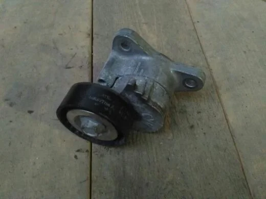 Б.у. натяжитель приводного ремня MITSUBISHI LANCER CY4A MITSUBISHI LANCER CY4A