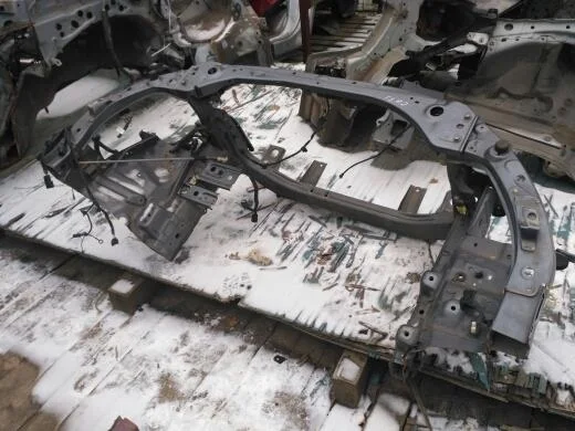 Б.у. рамка радиатора (телевизор) MITSUBISHI OUTLANDER XL CW5W MITSUBISHI OUTLANDER XL CW5W