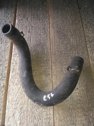 Б.у. патрубок радиатора TOYOTA COROLLA ZRE151 TOYOTA COROLLA ZRE151