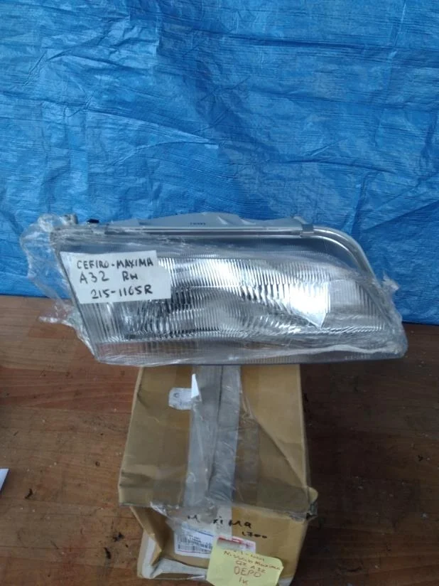 Б.у. фара NISSAN MAXIMA A32 NISSAN MAXIMA A32
