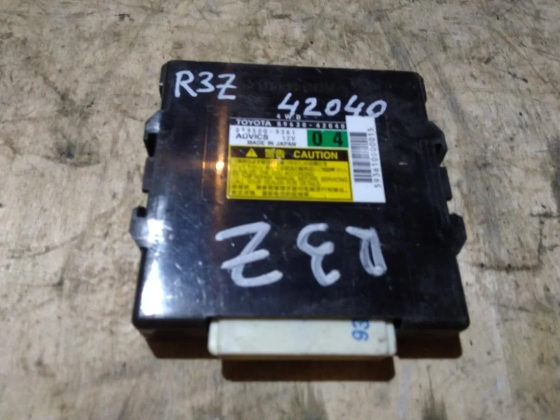 Б.у. блок управления кпп TOYOTA RAV4 ZSA30 TOYOTA RAV4 ZSA30
