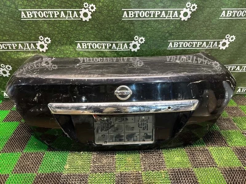 Крышка багажника Nissan Tiida 2004-2012 H4300EM1MA C11