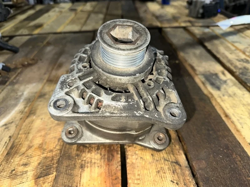 Генератор Renault Symbol Clio Megane 0124325031 K4M