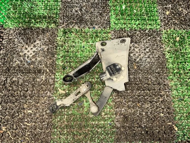 Датчик уровня кузова Lexus GS IS 2005-2011 8940830130, задний