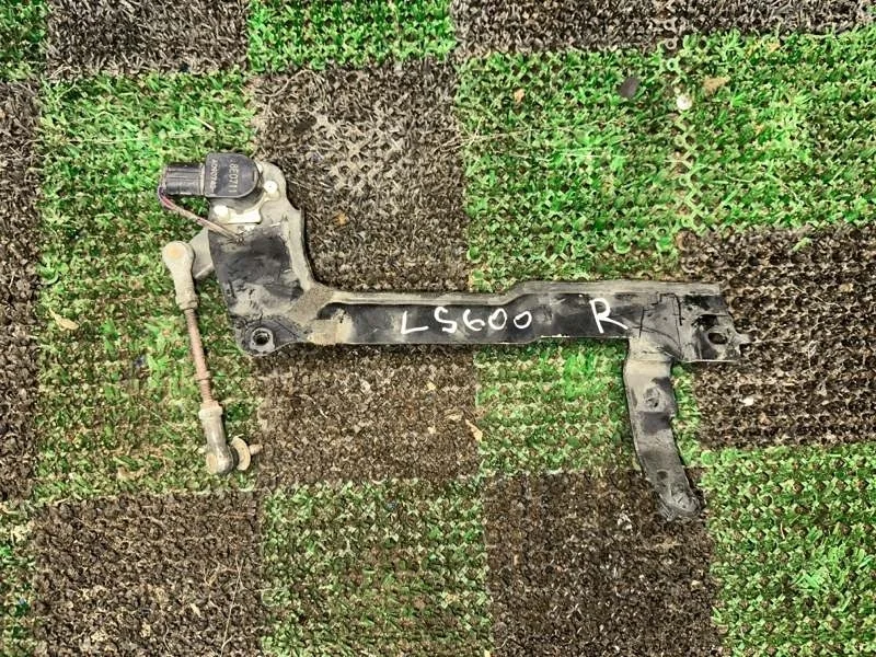 Датчик высоты подвески Lexus LS460 LS600 8940550090, передний правый