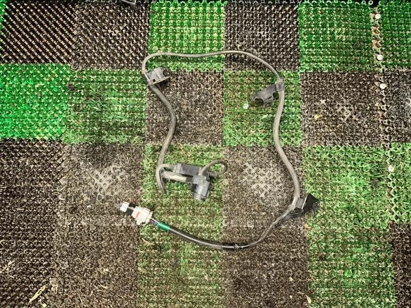 Провод датчика ABS Lexus LS460 8951650030, передний правый