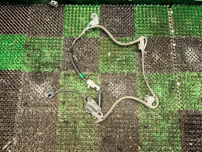 Провод датчика ABS Lexus LS460 8951650030, передний правый