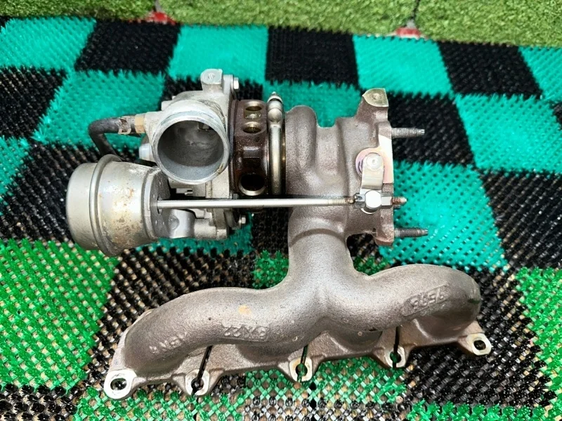 Турбина Vag Golf Jetta Passat Tiguan 03C145701T 1.4 TSI