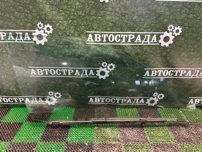 Стекло двойное Lexus LS 2006-2017 6810150200, переднее правое