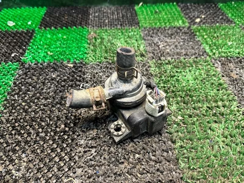 Помпа инвертора Lexus RX400h 2003-2008 G904048080