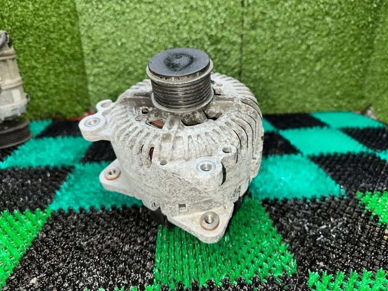 Генератор Porsche Cayenne 95560311700 957 3.6