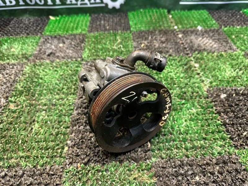 Насос ГУР Toyota Camry 4431006070 30 2.4