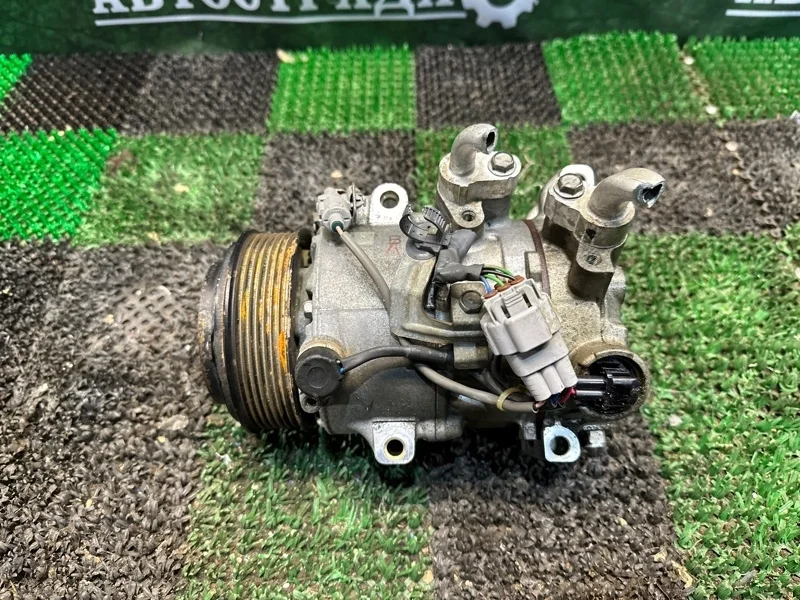 Компрессор кондиционера Lexus GS350 2005-2011 883203A270