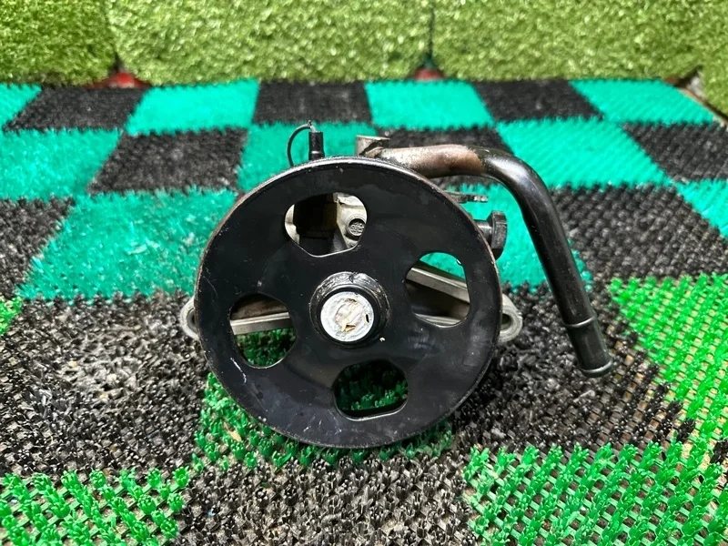 Насос ГУР Kia Cerato 2008-2013 571001M000