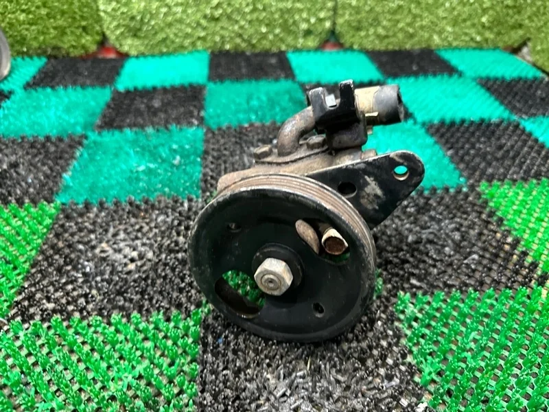 Насос ГУР Nissan MURANO 2003-2008 49110CA000 Z50 VQ35