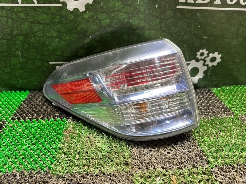 Фонарь LEXUS RX450h 2009-2012 8156148250, задний левый
