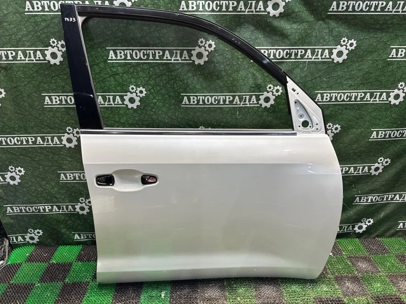 Дверь Lexus LX 2015-2022 6700160840, передняя правая