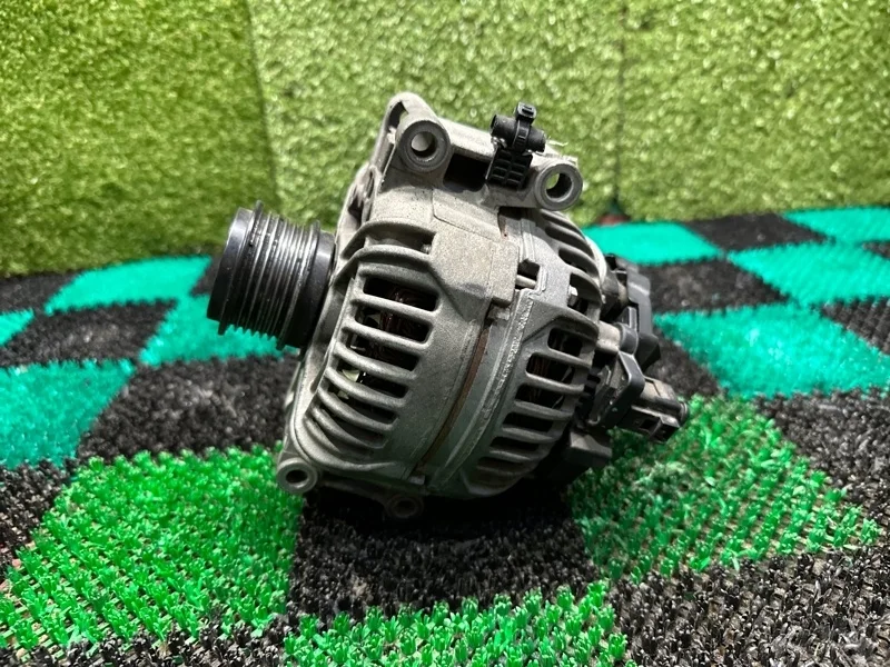 Генератор Audi A4 A5 2010-2016 06H903016L