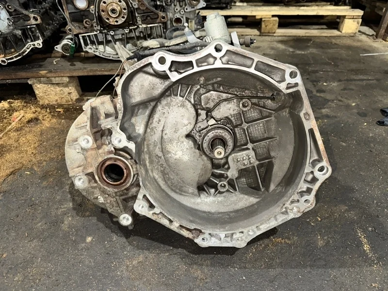 МКПП Opel Zafira 2004-2011 55569133 B Z17DTR