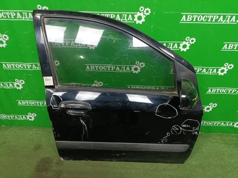 Дверь Hyundai Getz 2003-2011 760041C020, передняя правая