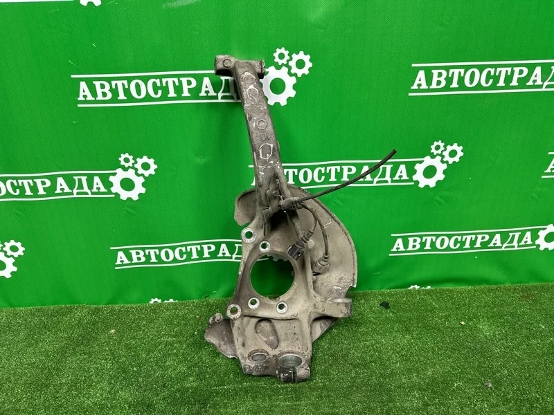Кулак AUDI A6 2010-2017 4G0407241D C7, передний левый