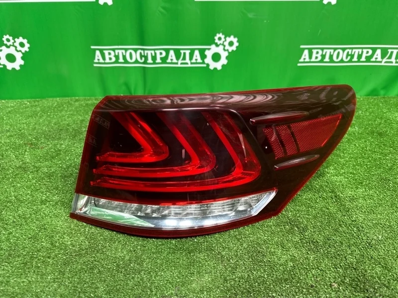 Фонарь Lexus LS 2012-2017 8155150250, задний правый