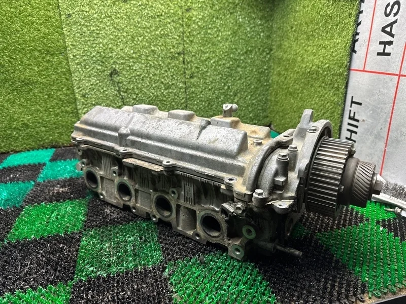 Головка блока цилиндров Toyota 2003-2007 1110159158 3UZ FE, правая